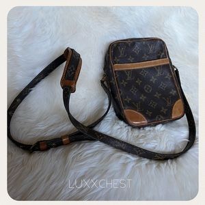 ✨Classic ✨ Louis Vuitton Monogram Danube ✨
